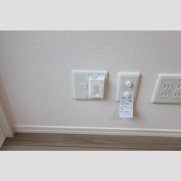 その他 (インターネット接続・Wi-Fi有)