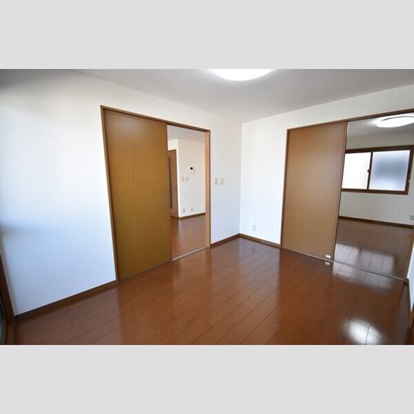 その他 (南側洋室6帖)