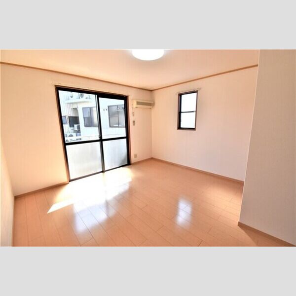 その他 (洋室7帖)