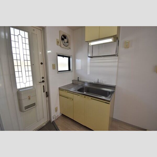 キッチン (キッチン)