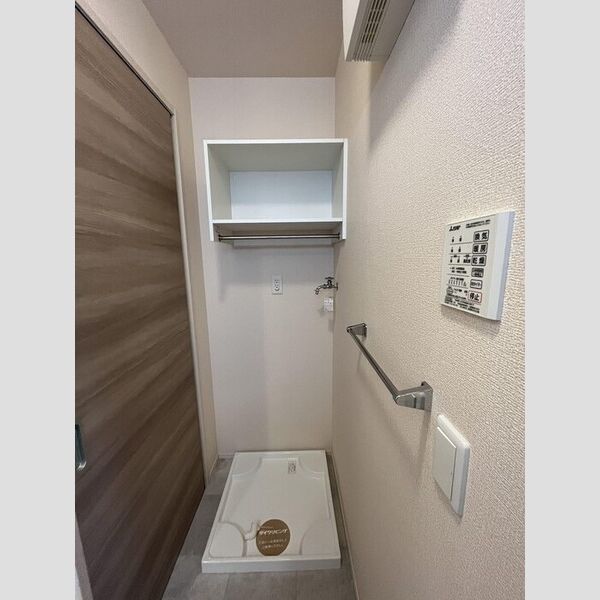 その他 (室内洗濯機置場)