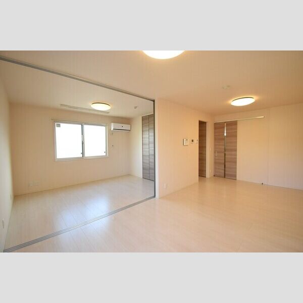 居室・リビング (LDK13.2帖)