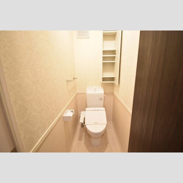 トイレ (温水洗浄暖房便座)