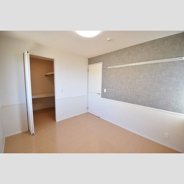 その他 (洋室5.3帖)