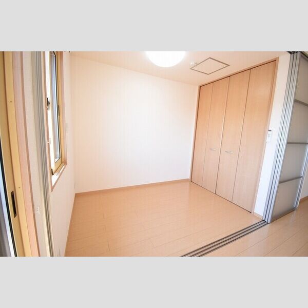 その他 (洋室3帖)