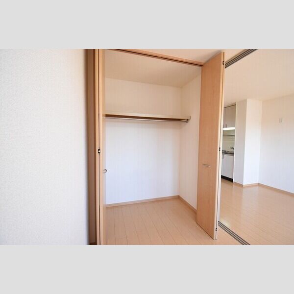 収納 (クローゼット)