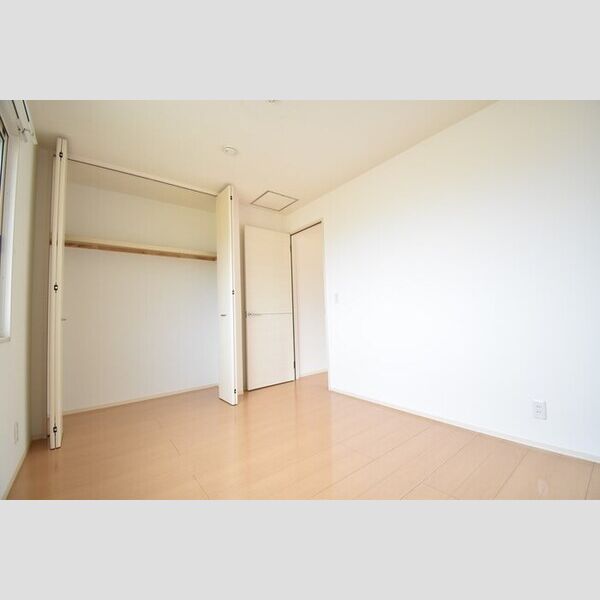 その他 (北西洋室6帖)