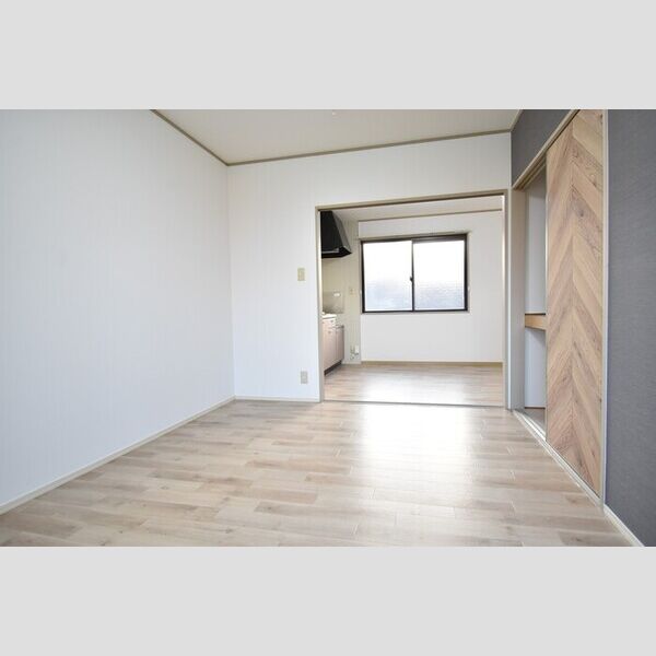 居室・リビング (LDK12帖)