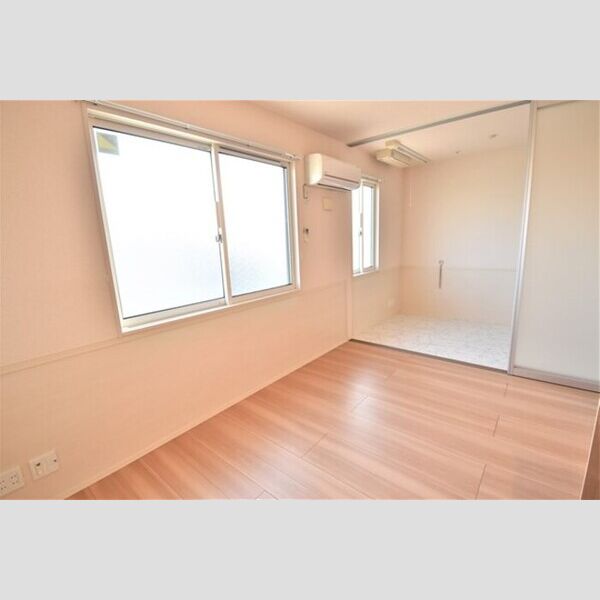 その他 (LDK8.9帖)