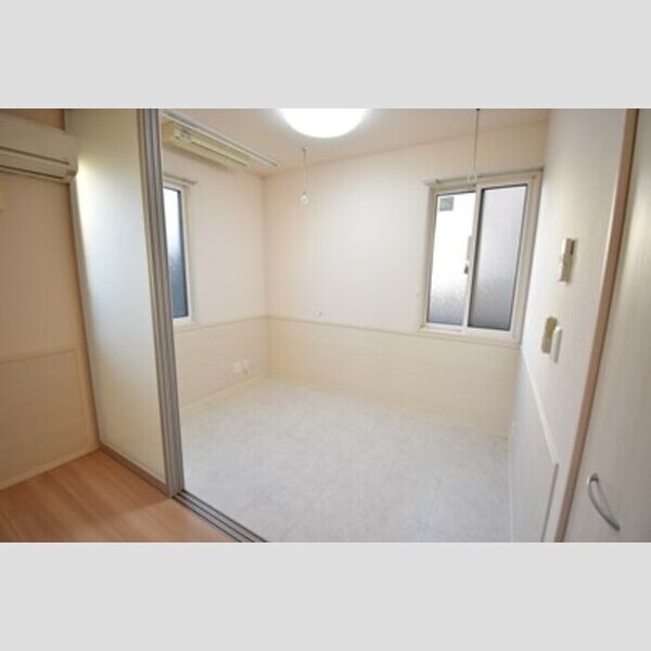 その他 (サービスルーム3帖)