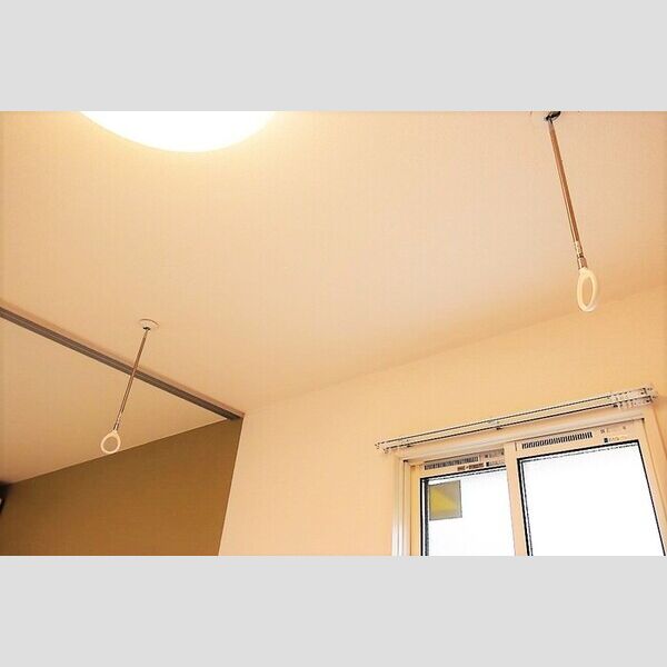 その他 (室内物干し)