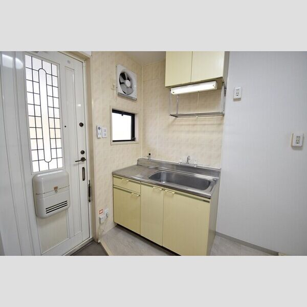 キッチン (キッチン)