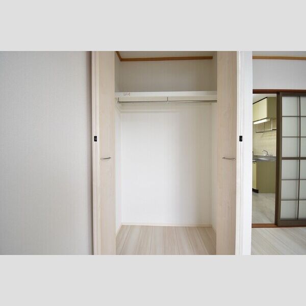 収納 (クローゼット)