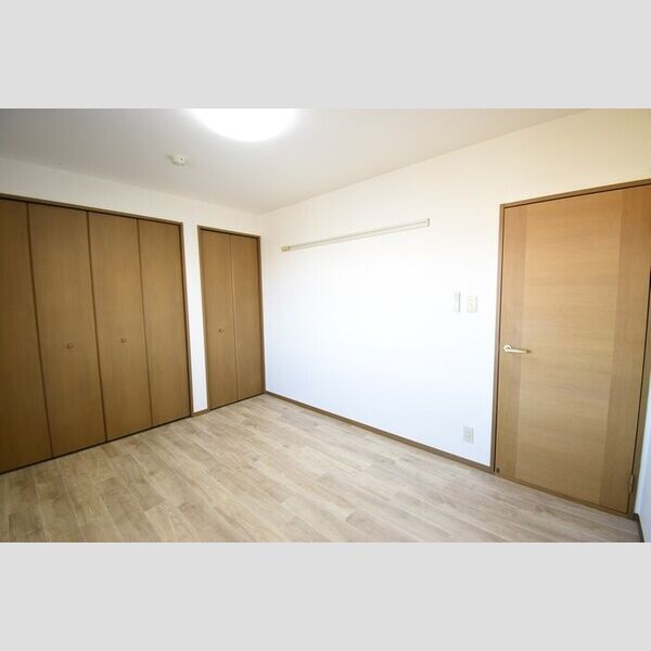 その他 (北東洋室6帖)