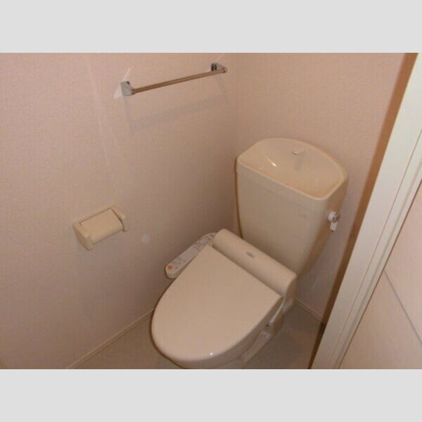 トイレ (温水洗浄暖房便座)