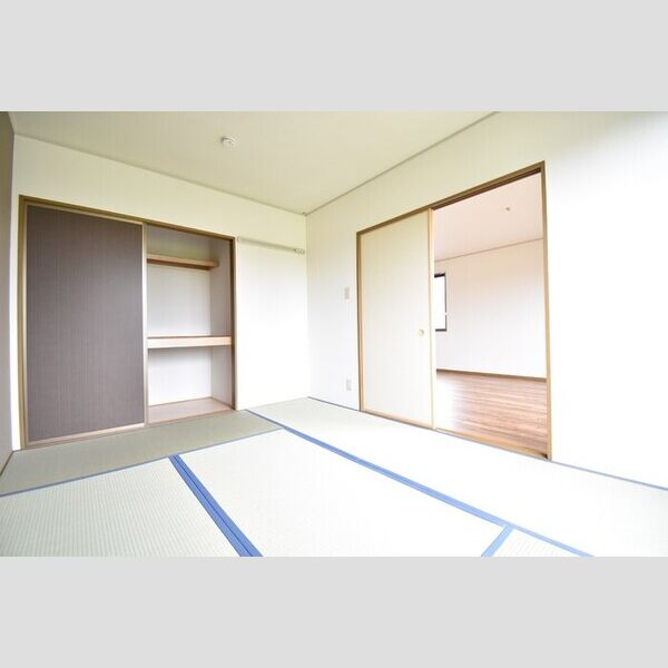 その他 (和室6帖)