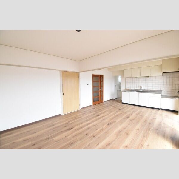 居室・リビング (LDK13帖)