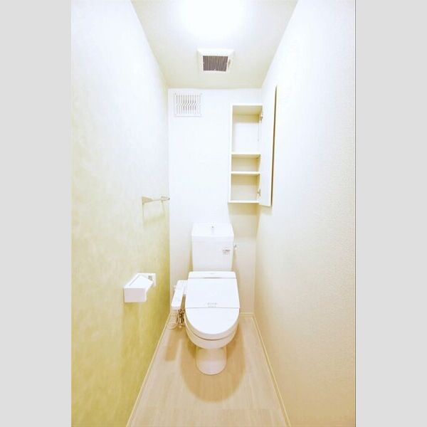 トイレ (温水洗浄暖房便座)