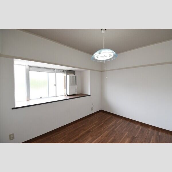 その他 (洋室5帖)