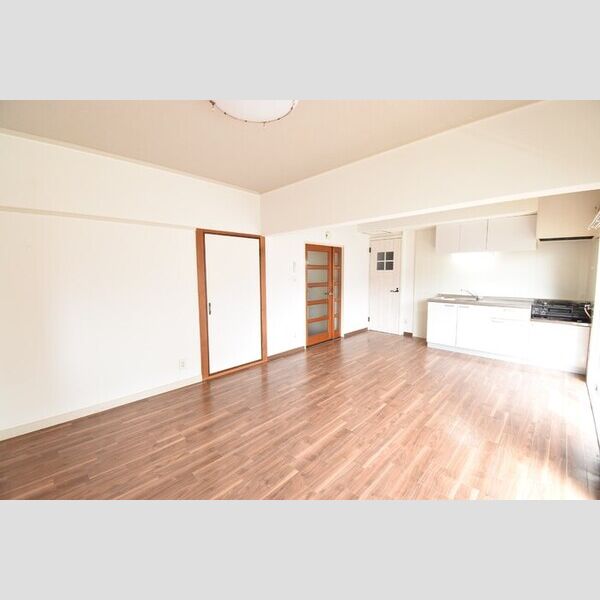 居室・リビング (LDK13帖)