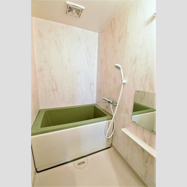 バス (ユニットバス)