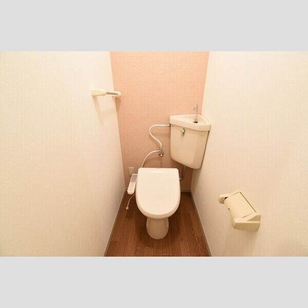 トイレ (温水洗浄暖房便座)