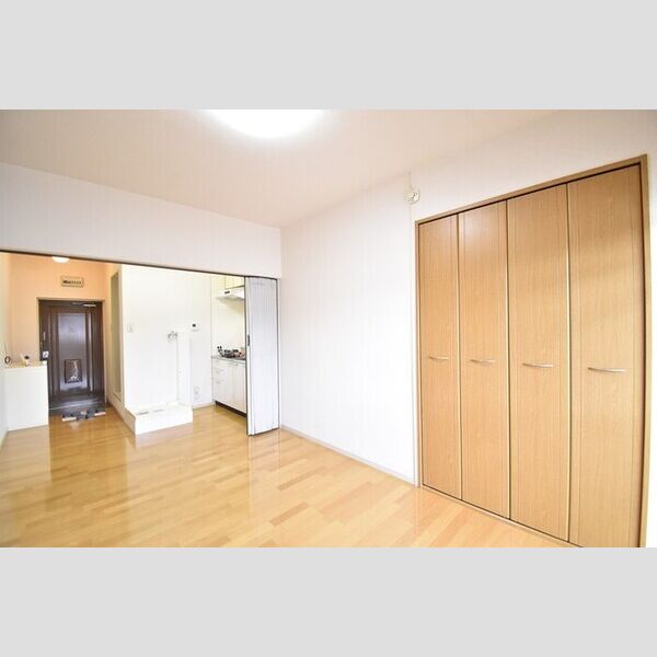 居室・リビング (洋室6帖～K3帖)