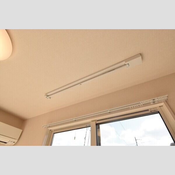 その他 (室内物干し)