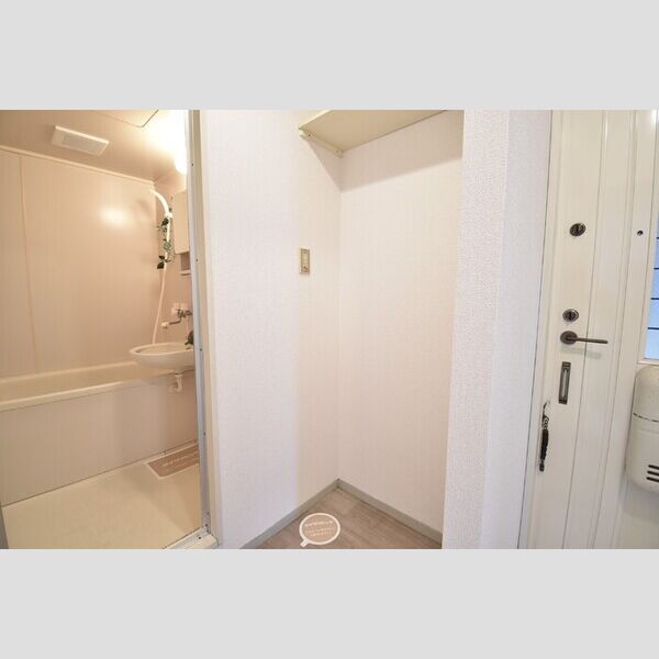 その他 (室内洗濯機置場)