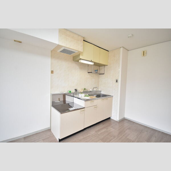 キッチン (キッチン)