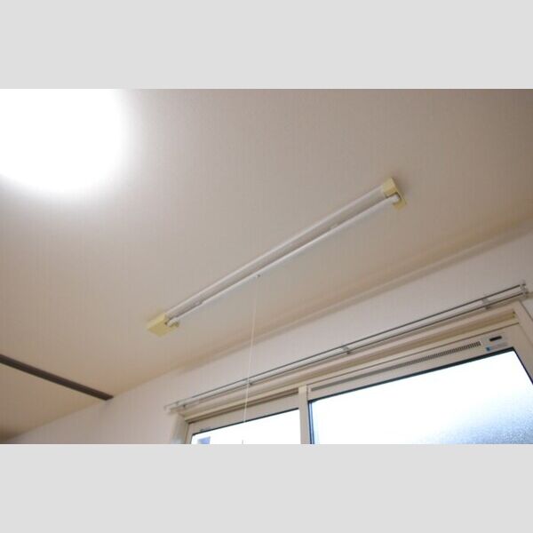 その他 (室内物干し)