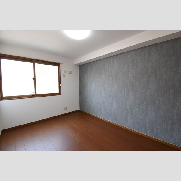 その他 (北東洋室6帖)