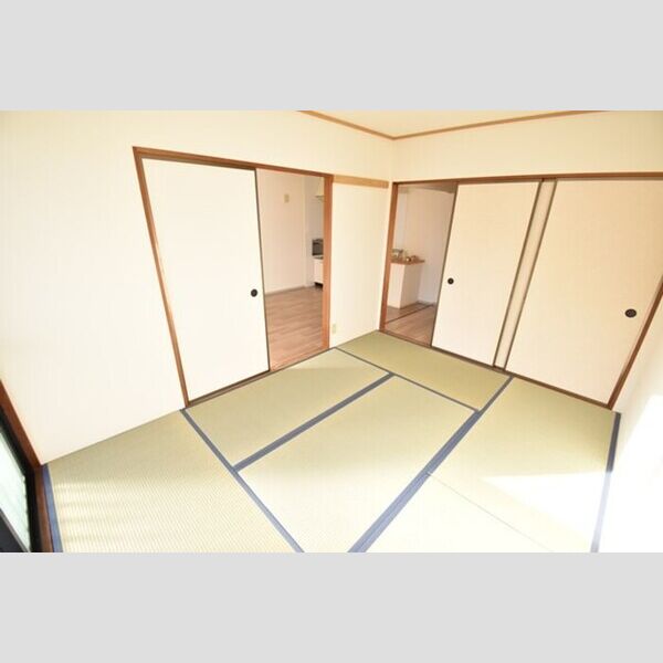 その他 (和室6帖)