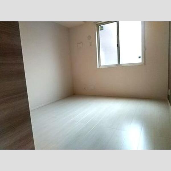 その他 (洋室5.7帖)