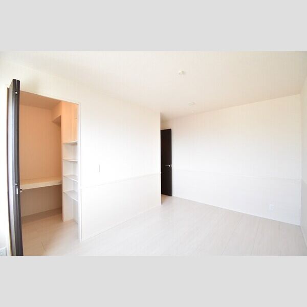 その他 (洋室7.2帖)