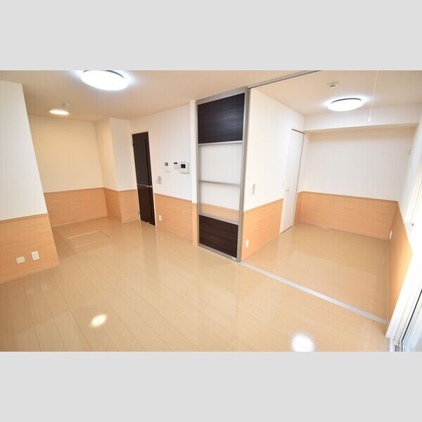 居室・リビング (LDK9.6帖～洋室3帖)