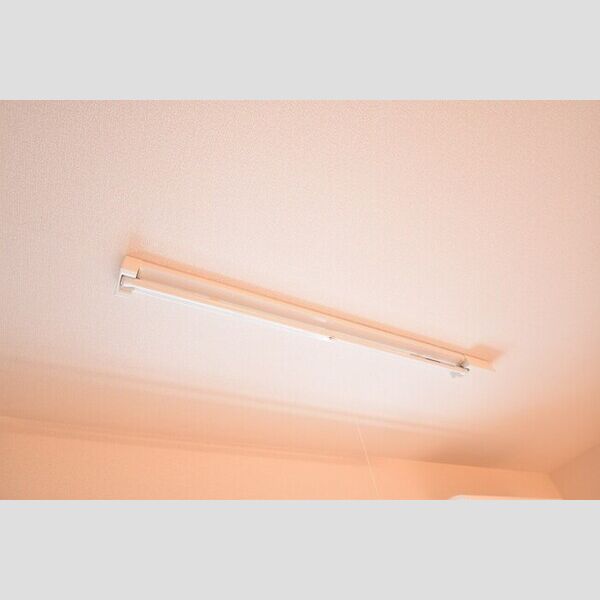 その他 (室内物干し)