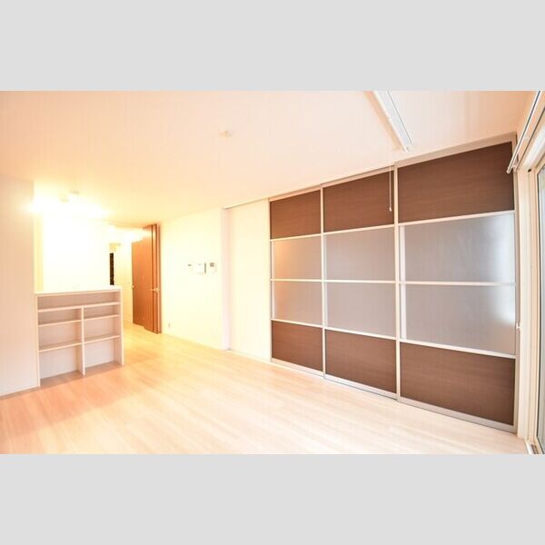 居室・リビング (LDK13.1帖)