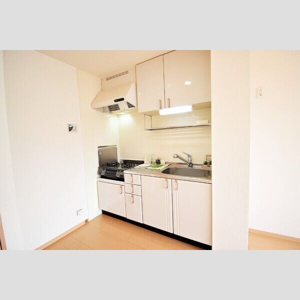 キッチン (キッチン)