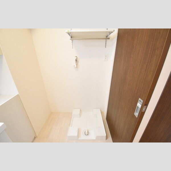 その他 (室内洗濯機置場)