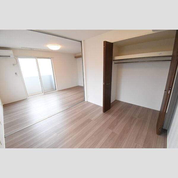 収納 (クローゼット)