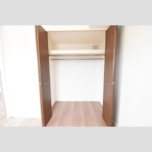 収納 (クローゼット)