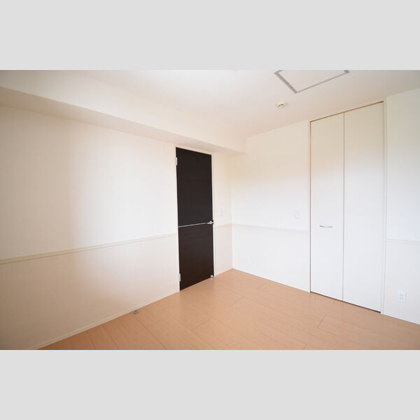 その他 (洋室5.2帖)