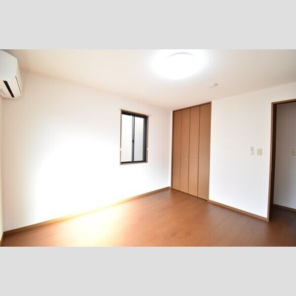 その他 (洋室7帖)