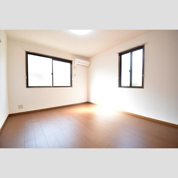 その他 (洋室7帖)