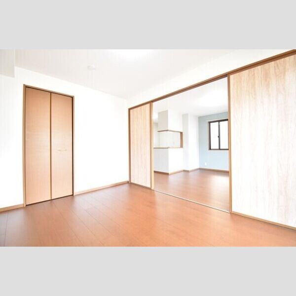 その他 (洋室6帖)