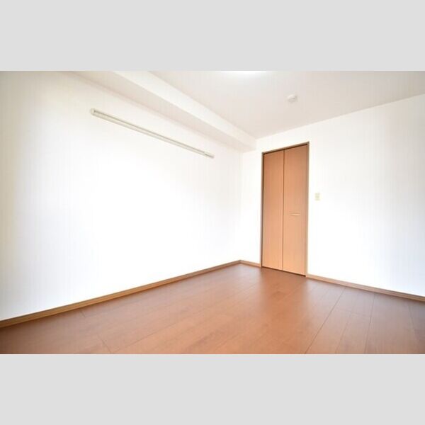 その他 (洋室6帖)