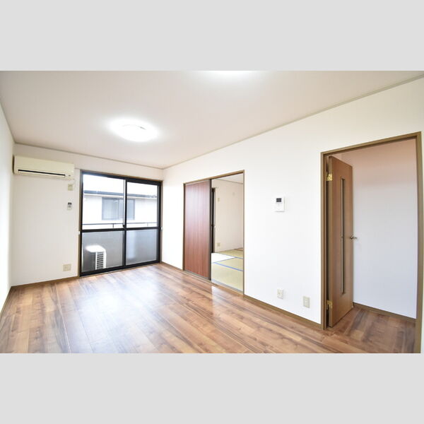 居室・リビング (DK)