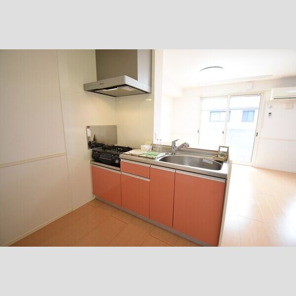 キッチン (2口ガスコンロ付きキッチン)