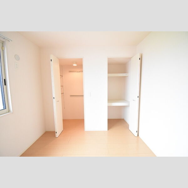 その他 (北洋室6帖)